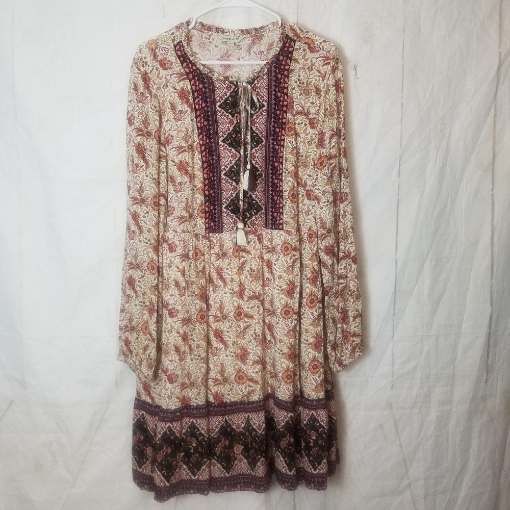 Frye and co floral boho tassel tie front babydoll dress
